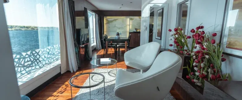 Le Fayan Presidential Suite 2026 — Most Spacious | Fine Dining | 7-Night Option | $949